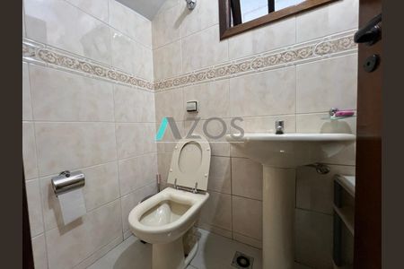 7_photo/94dce50e51.ceff8192393c33de-ATLAS-20ee3bd6-e98e-401e-8cce-0063b3af091e.jpg de casa à venda com 3 quartos, 180m² em Cajuru, Curitiba