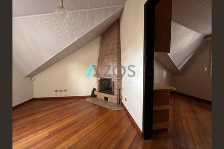 11_photo/94dce50e51.ceff8192393c33de-ATLAS-8f9ec055-75e9-4fee-a359-ca465566bbfb.jpg de casa à venda com 3 quartos, 180m² em Cajuru, Curitiba