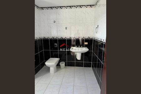 4_photo/94dce50e85.93b8fa184532727f-ATLAS-cd72f9c8-2d1b-4cb6-99b9-9b07bcb60f4d.jpg de apartamento à venda com 3 quartos, 200m² em Cajuru, Curitiba