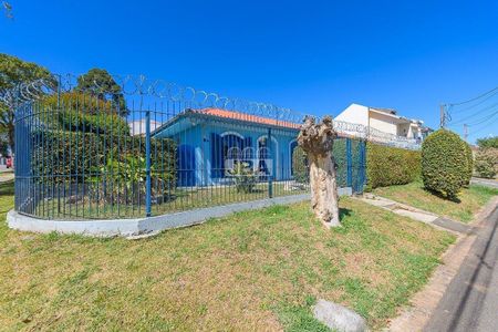 2_photo/94dce50ea7.e8a0ff3923ec2af0-ATLAS-8a277b43-1e2c-4e74-8c6f-dffde3aff885.jpg de casa à venda com 3 quartos, 203m² em Cajuru, Curitiba