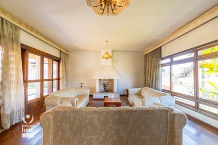 6_photo/94dce50eb5.cef5064140c4ac7c-ATLAS-1aeb159d-3f69-4e2e-8b98-81d4bc4c263a.jpg de casa à venda com 4 quartos, 378m² em Capão da Imbuia, Curitiba