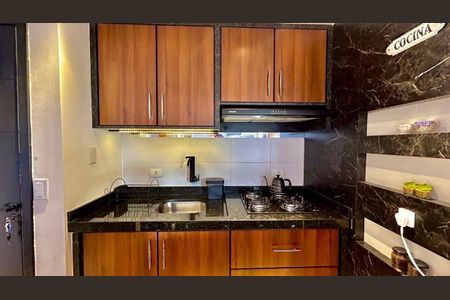 6_photo/94dce511c3.4d9c7ec2de4ad678-ATLAS-3c2c1cc6-65b8-43f5-8efc-c6166fd6dc14.jpg de apartamento à venda com 1 quarto, 29m² em Cajuru, Curitiba