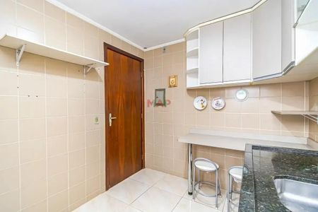 9_photo/94dce51299.8a89dcb0f3fd7f25-ATLAS-4e5aed3b-813e-40d1-8820-4b7612499302.jpg de casa à venda com 3 quartos, 112m² em Cajuru, Curitiba