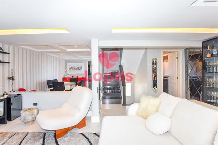 5_photo/94dce512c7.dcaaaf9a7a00eb3d-ATLAS-97d87e6a-ba66-4636-b4f0-13a64ebd65b0.jpg de casa à venda com 4 quartos, 157m² em Cajuru, Curitiba