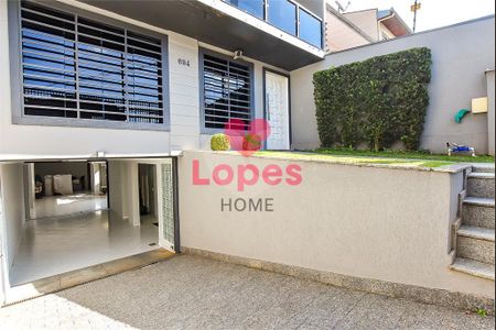 50_photo/94dce512c7.dcaaaf9a7a00eb3d-ATLAS-b8b2e9f8-6065-45a5-8078-0031fdd06a70.jpg de casa à venda com 4 quartos, 157m² em Cajuru, Curitiba