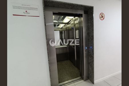 2_photo/94dce513b7.d9f076d2edbf9077-ATLAS-0048a391-3582-4d0b-8bab-de3b6cdab808.jpg de apartamento à venda com 2 quartos, 55m² em Cajuru, Curitiba