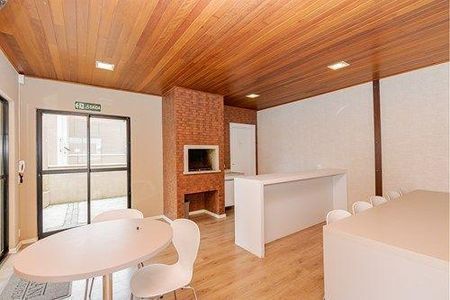 36_photo/94dce513bd.7d49f92876c4d293-ATLAS-838c8e4e-d986-462c-946b-5e17e94c5e1a.jpg de apartamento à venda com 3 quartos, 68m² em Cajuru, Curitiba