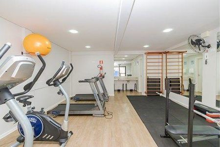 41_photo/94dce513bd.7d49f92876c4d293-ATLAS-b3bfc54a-bb41-431d-9a3d-06fed27caa02.jpg de apartamento à venda com 3 quartos, 68m² em Cajuru, Curitiba