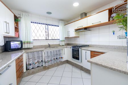 17_photo/94dce515df.2a17df7df6ae08cb-ATLAS-99eb50f3-9463-4191-80b8-b971d5ce6523.jpg de casa à venda com 4 quartos, 272m² em Jardim das Américas, Curitiba