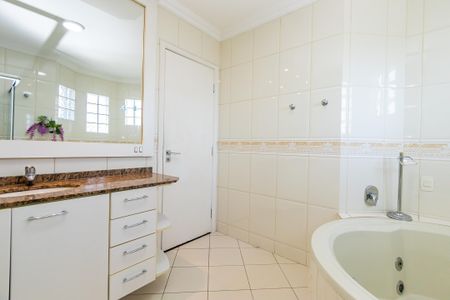 41_photo/94dce515df.2a17df7df6ae08cb-ATLAS-c4c7a3a3-1f75-4324-af1d-becae43663d9.jpg de casa à venda com 4 quartos, 272m² em Jardim das Américas, Curitiba