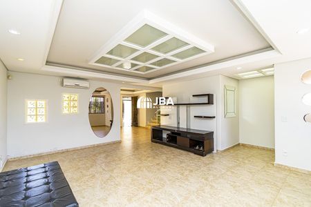 4_photo/94dce515f5.1c5ee5b12bdcf8f7-ATLAS-6365e902-c7ac-4daa-bc5c-3fa661cbeefe.jpg de casa para alugar com 5 quartos, 271m² em Jardim das Américas, Curitiba