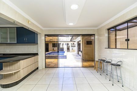 18_photo/94dce515f5.1c5ee5b12bdcf8f7-ATLAS-740f504a-d13e-400e-9f8d-7837ec3803dc.jpg de casa para alugar com 5 quartos, 271m² em Jardim das Américas, Curitiba