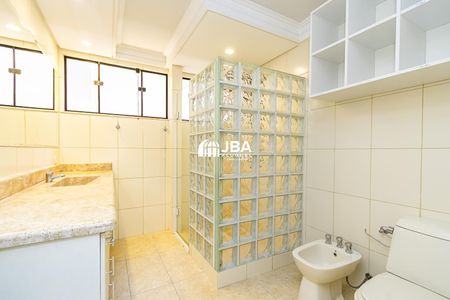 28_photo/94dce515f5.1c5ee5b12bdcf8f7-ATLAS-96efa1eb-4e2c-4ddc-9e5e-e5116725c994.jpg de casa para alugar com 5 quartos, 271m² em Jardim das Américas, Curitiba