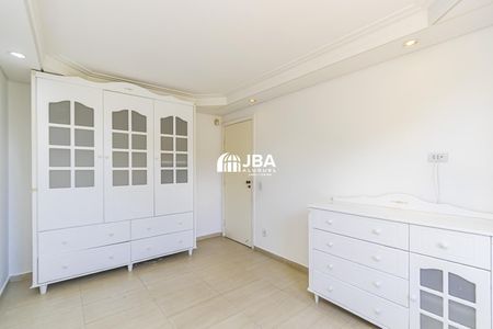 27_photo/94dce515f5.1c5ee5b12bdcf8f7-ATLAS-b59da68b-7f59-4469-b9b4-52ffc43dbe20.jpg de casa para alugar com 5 quartos, 271m² em Jardim das Américas, Curitiba