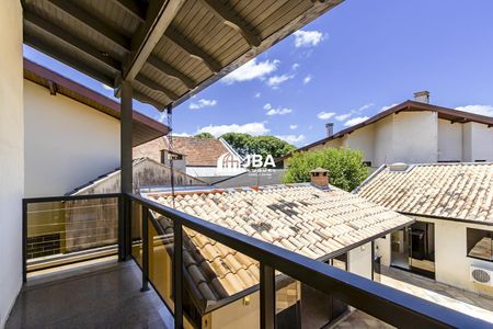 32_photo/94dce515f5.1c5ee5b12bdcf8f7-ATLAS-c94cd4c5-5e2f-4dcb-8057-a5577c804cf3.jpg de casa para alugar com 5 quartos, 271m² em Jardim das Américas, Curitiba