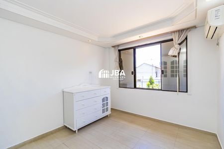 26_photo/94dce515f5.1c5ee5b12bdcf8f7-ATLAS-c95a282a-a0e5-4314-9d6c-0ccb4f785a05.jpg de casa para alugar com 5 quartos, 271m² em Jardim das Américas, Curitiba