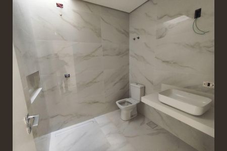 26_photo/94dce515fb.589b6d9b0b411b9f-ATLAS-2a7131aa-7e53-4f17-a1c5-3e0ae9fb3627.jpg de casa à venda com 4 quartos, 216m² em Jardim das Américas, Curitiba