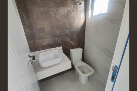 13_photo/94dce515fb.589b6d9b0b411b9f-ATLAS-b3726730-af18-421b-a940-7d678797f16b.jpg de casa à venda com 4 quartos, 216m² em Jardim das Américas, Curitiba