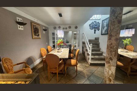 35_photo/94dce51629.958ab4e2955fd321-ATLAS-4beb44fd-b151-46a9-9bf4-e9c84ae832e9.jpg de casa à venda com 3 quartos, 177m² em Jardim das Américas, Curitiba