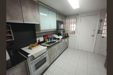 9_photo/94dce51629.958ab4e2955fd321-ATLAS-8d4f0dc1-e1e5-405c-9415-50eef3f8f8d6.jpg de casa à venda com 3 quartos, 177m² em Jardim das Américas, Curitiba