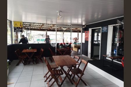 10_photo/94dce516b5.ceff8192393c33de-ATLAS-ddfe5060-ba76-4fa5-aff3-6fdb5c64d9c6.jpg de casa à venda com 1 quarto, 125m² em Jardim das Américas, Curitiba