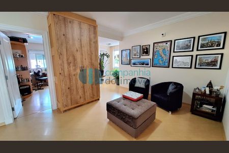 23_photo/94dce51819.203ffe32249db6fb-ATLAS-a0214cac-8fbf-4f6a-9ad8-cd35ac8090bf.jpg de casa à venda com 4 quartos, 337m² em Jardim das Américas, Curitiba