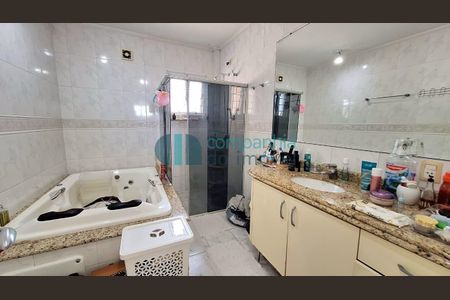 29_photo/94dce51819.203ffe32249db6fb-ATLAS-e3db72da-6f97-43b2-b9c0-759989e8345a.jpg de casa à venda com 4 quartos, 337m² em Jardim das Américas, Curitiba