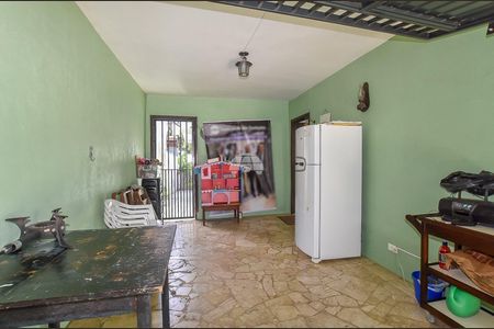 28_photo/94dce519b5.aee49e73b172d5f5-ATLAS-534a1efe-64a2-42ce-955e-2f54b2a53696.jpg de casa à venda com 4 quartos, 157m² em Jardim das Américas, Curitiba