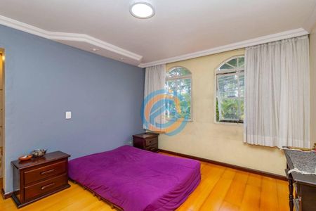 9_photo/94dce51c23.b37fb779aadef412-ATLAS-3f065722-e2b4-40d9-9a89-759d85392df2.jpg de casa à venda com 5 quartos, 182m² em Jardim das Américas, Curitiba