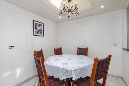 29_photo/94dce51c23.b37fb779aadef412-ATLAS-58094976-eddc-4839-9f09-9a6dca8d86c4.jpg de casa à venda com 5 quartos, 182m² em Jardim das Américas, Curitiba