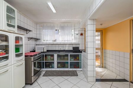 32_photo/94dce51c23.b37fb779aadef412-ATLAS-ca66be51-e19d-4ae8-823e-1d26fedd0011.jpg de casa à venda com 5 quartos, 182m² em Jardim das Américas, Curitiba