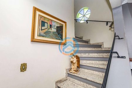 4_photo/94dce51c23.b37fb779aadef412-ATLAS-eb8c3f54-e054-4488-b864-5f34c5acffe4.jpg de casa à venda com 5 quartos, 182m² em Jardim das Américas, Curitiba
