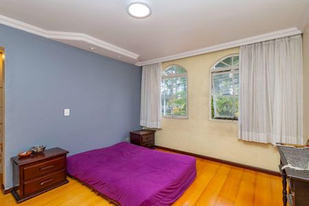 12_photo/94dce51c23.b37fb779aadef412-ATLAS-f5f3da71-95ee-4d2c-8aad-45bf35b82ebe.jpg de casa à venda com 5 quartos, 182m² em Jardim das Américas, Curitiba