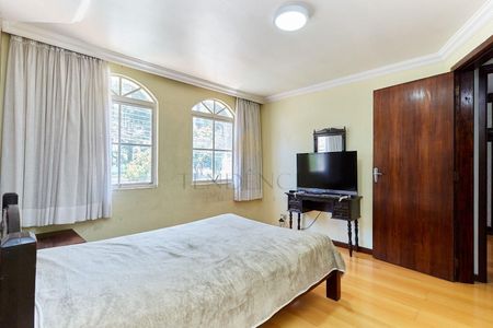 12_photo/94dce51c23.d7ac12836e0fb324-ATLAS-0e3b103d-ea63-49b1-bd0b-d578000b603d.jpg de casa à venda com 4 quartos, 182m² em Jardim das Américas, Curitiba