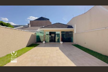 5_photo/94dce51df9.a6766e4246ca3e93-ATLAS-2c9b3cbf-8bea-4389-91c4-4f6697dfdf09.jpg de casa à venda com 4 quartos, 265m² em Guabirotuba, Curitiba