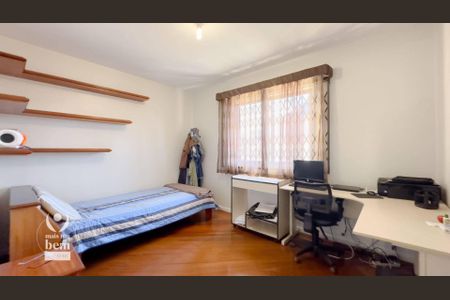 8_photo/94dce51df9.a6766e4246ca3e93-ATLAS-656d342b-38d7-4ab7-af46-84978d4451f5.jpg de casa à venda com 4 quartos, 265m² em Guabirotuba, Curitiba