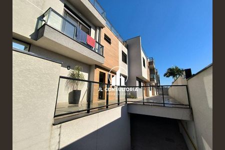 5_photo/94dce51e41.1f03867327ecade6-ATLAS-2269eaa6-2bb7-45af-84e1-e6842c3dd0c0.jpg de casa à venda com 4 quartos, 179m² em Guabirotuba, Curitiba