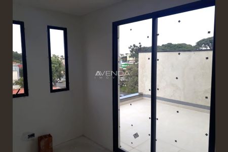 11_photo/94dce51e41.78ea92cc55484ae4-ATLAS-c8aab473-cffc-41a4-82e9-8e756db49271.jpg de casa à venda com 3 quartos, 179m² em Guabirotuba, Curitiba