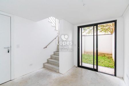 14_photo/94dce51e41.78ea92cc55484ae4-ATLAS-cc9cd8fd-ebae-4953-816e-bcb62148d0ba.jpg de casa à venda com 3 quartos, 180m² em Guabirotuba, Curitiba