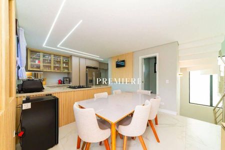 2_photo/94dce51e41.bd868157ddd0d7f3-ATLAS-566df7e9-c989-4aa4-a74d-4bfce4251b0b.jpg de casa à venda com 3 quartos, 180m² em Guabirotuba, Curitiba