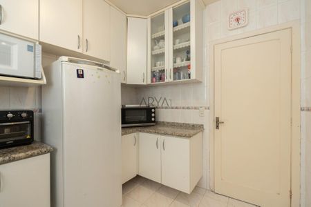 9_photo/94dce51ea1.2008f600ea595daf-ATLAS-3b4fa44a-7bbc-4d90-8729-60d55d53476e.jpg de casa à venda com 0 quarto, 308m² em Jardim das Américas, Curitiba