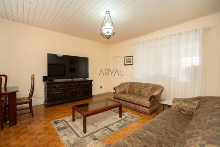 5_photo/94dce51ea1.2008f600ea595daf-ATLAS-d76b6f3f-2e2f-4f08-b288-f13e1f51ba2e.jpg de casa à venda com 0 quarto, 308m² em Jardim das Américas, Curitiba