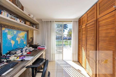 16_photo/94dce51ea1.2ce5201576a7c590-ATLAS-3d3d57a9-20e4-4399-9d93-ddb9b88f5f0e.jpg de casa à venda com 3 quartos, 132m² em Jardim das Américas, Curitiba