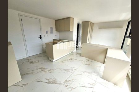 10_photo/94dce51f79.4cea1a0b3f6bbd2f-ATLAS-9c699514-92fd-435c-91ea-a8db08f527ee.jpg de kitnet/studio para alugar com 1 quarto, 28m² em Guabirotuba, Curitiba