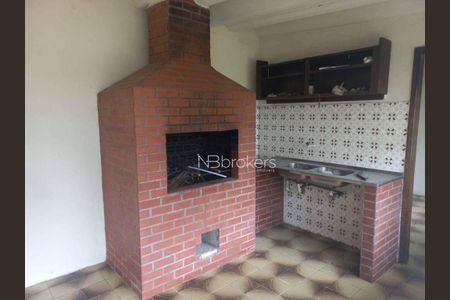 26_photo/94dce51fa1.e2451d589f4ca2b2-ATLAS-52dd0ba7-fe6c-4247-b583-65ad4446ff5f.jpg de casa à venda com 4 quartos, 279m² em Guabirotuba, Curitiba