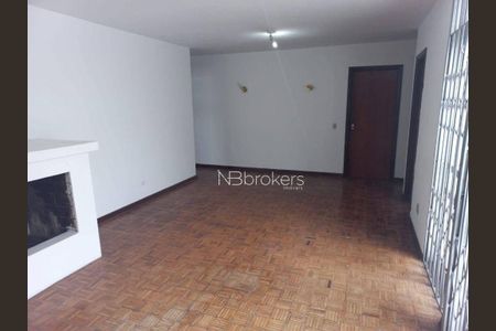 9_photo/94dce51fa1.e2451d589f4ca2b2-ATLAS-64c022ec-d299-49f2-bc37-b62388241473.jpg de casa à venda com 4 quartos, 279m² em Guabirotuba, Curitiba