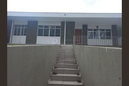 5_photo/94dce51fa1.e2451d589f4ca2b2-ATLAS-782b8eea-d817-4d47-ac06-7806c3fd9ff9.jpg de casa à venda com 3 quartos, 201m² em Guabirotuba, Curitiba