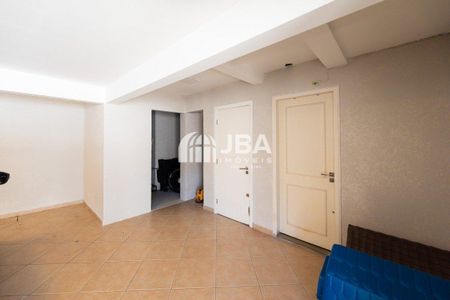 15_photo/94dce51fb3.04a823dc9d4d949a-ATLAS-70dee781-c02f-4abe-bb0e-cbcc58436580.jpg de casa à venda com 4 quartos, 227m² em Guabirotuba, Curitiba