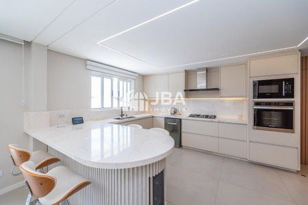 23_photo/94dce51fb3.04a823dc9d4d949a-ATLAS-db9248de-88dc-4ff5-875a-b9e5f13f2110.jpg de casa à venda com 4 quartos, 227m² em Guabirotuba, Curitiba