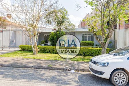 5_photo/94dce51fdd.56f87905458f71eb-ATLAS-830d3a8a-c169-48a3-a318-3ff6d790a6fb.jpg de casa à venda com 4 quartos, 225m² em Guabirotuba, Curitiba